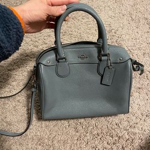 Coach medium size cross body/shoulder bag